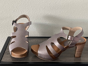 Size 35 - Treva - Metallic Gray